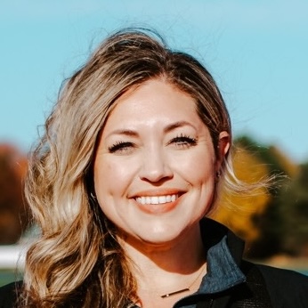 Portrait of Rochelle Hoffman, Board Member